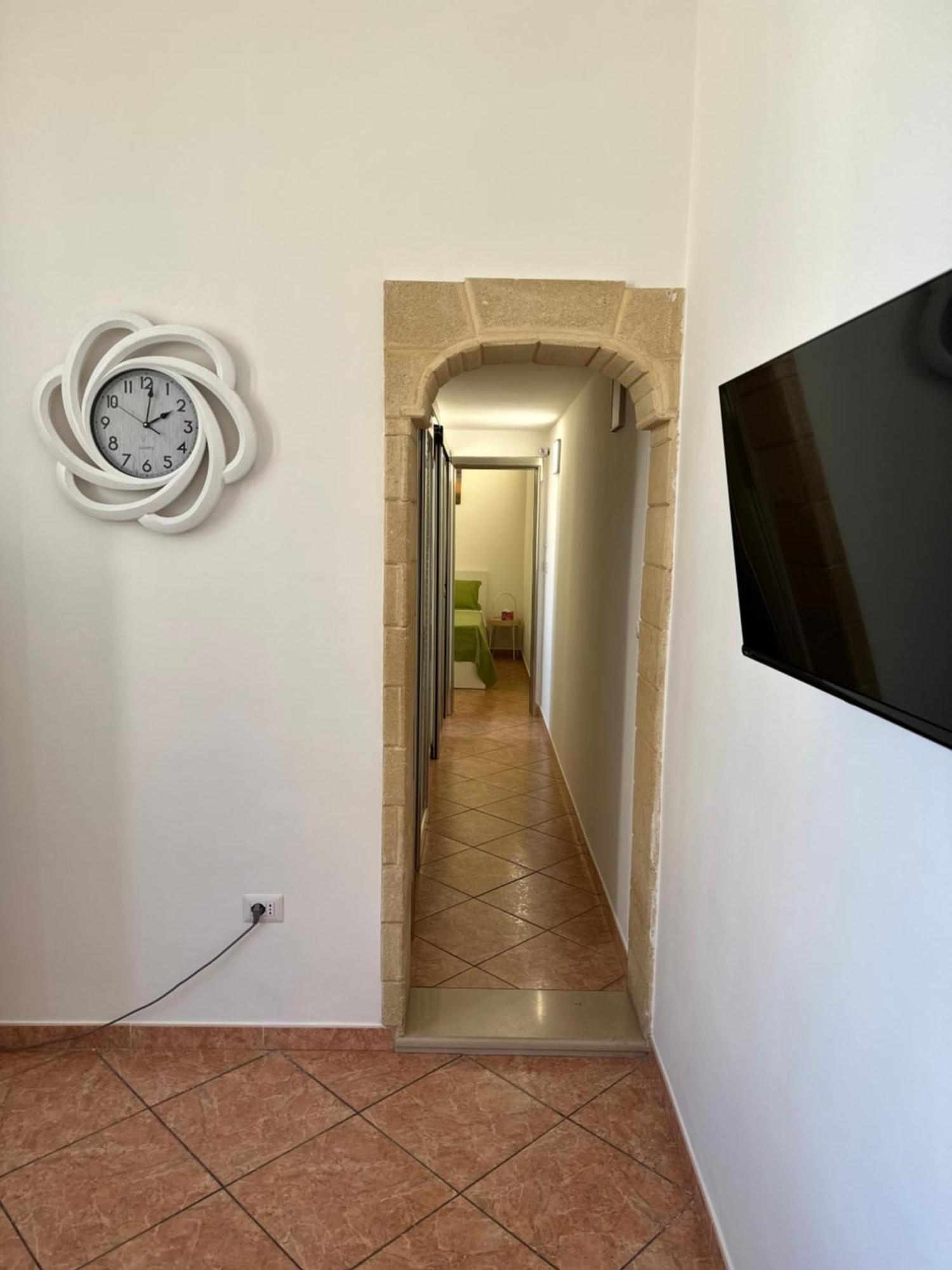 Appartamento Cataleya Home Бриндизи Экстерьер фото
